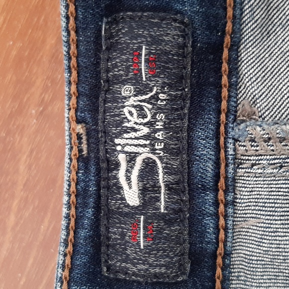 SILVER Avery Super Skinny Cropped Cut-off Jeans - Women's Size W27 - Picture 5 of 7